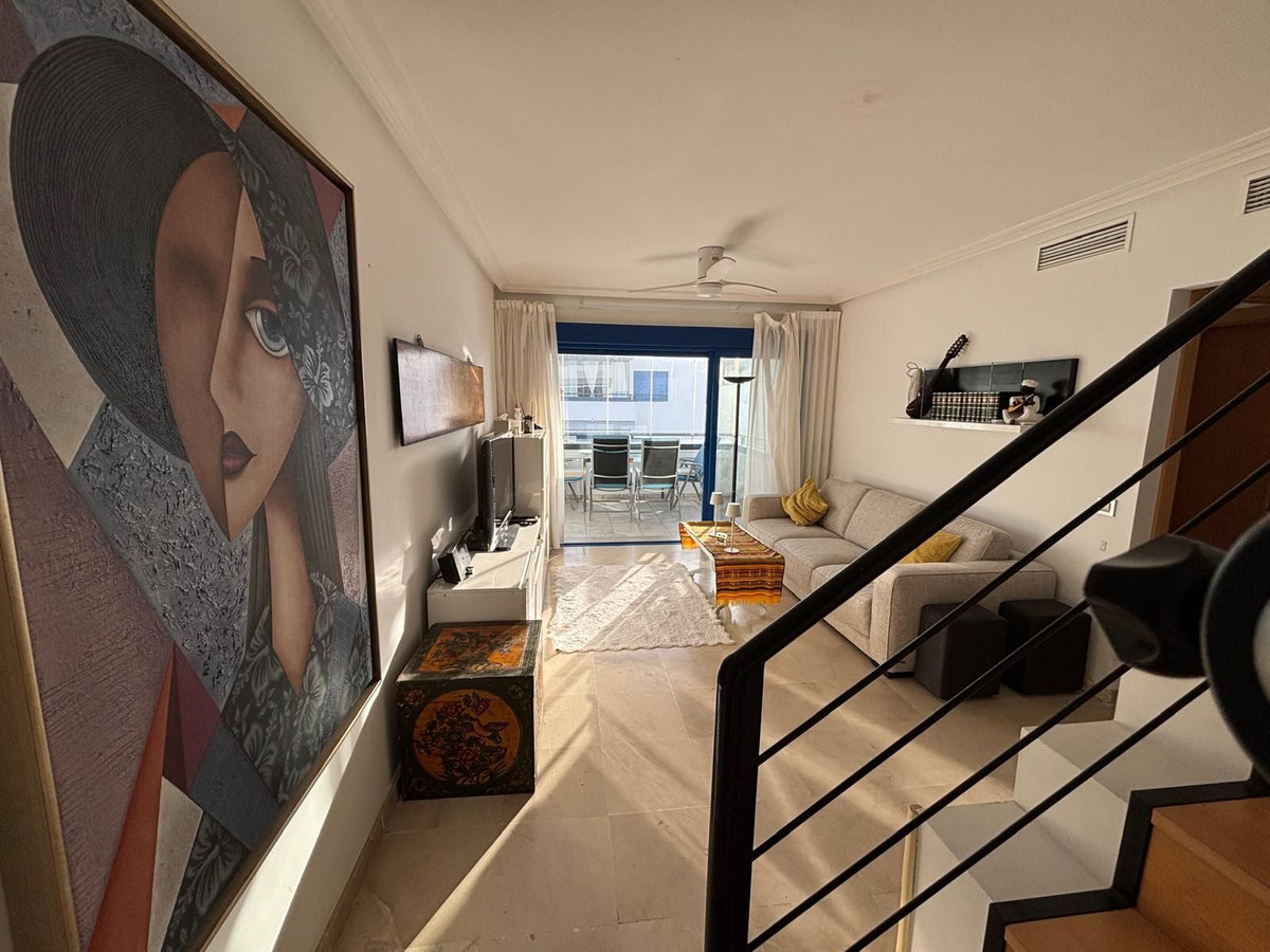 Appartement te koop in Torrox Costa | 2 slaapkamers H5085655