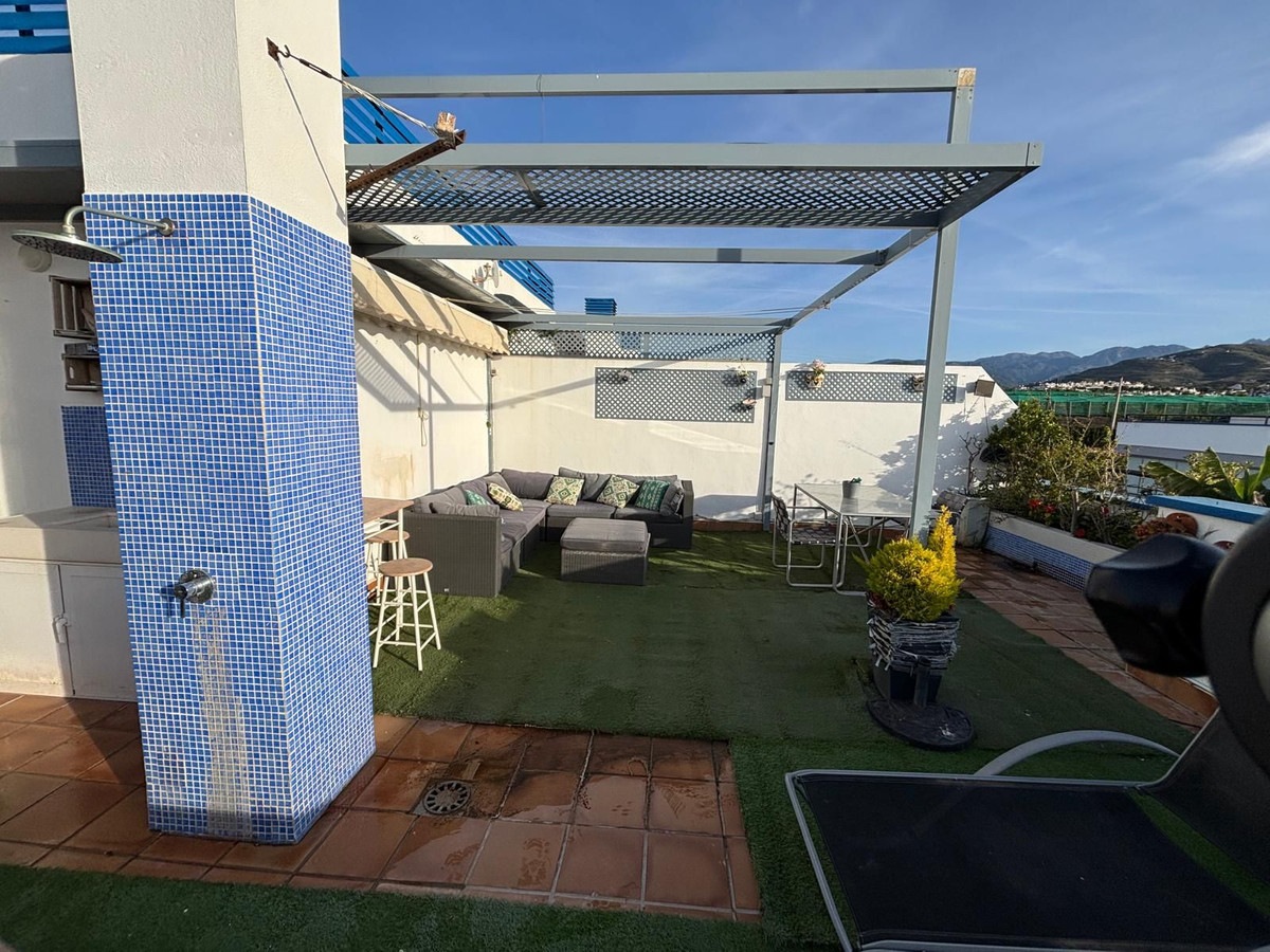Appartement te koop in Torrox Costa | 2 slaapkamers H5085655