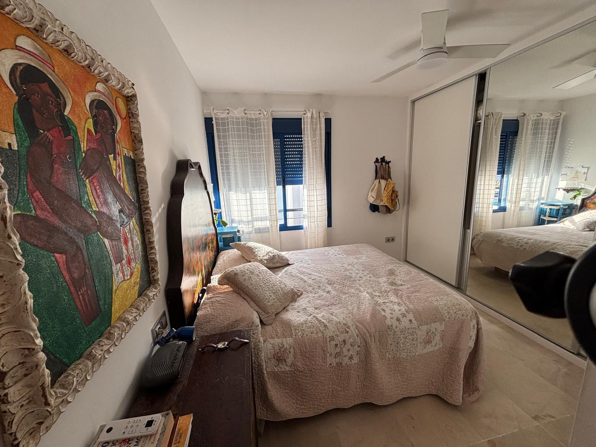 Appartement te koop in Torrox Costa | 2 slaapkamers H5085655