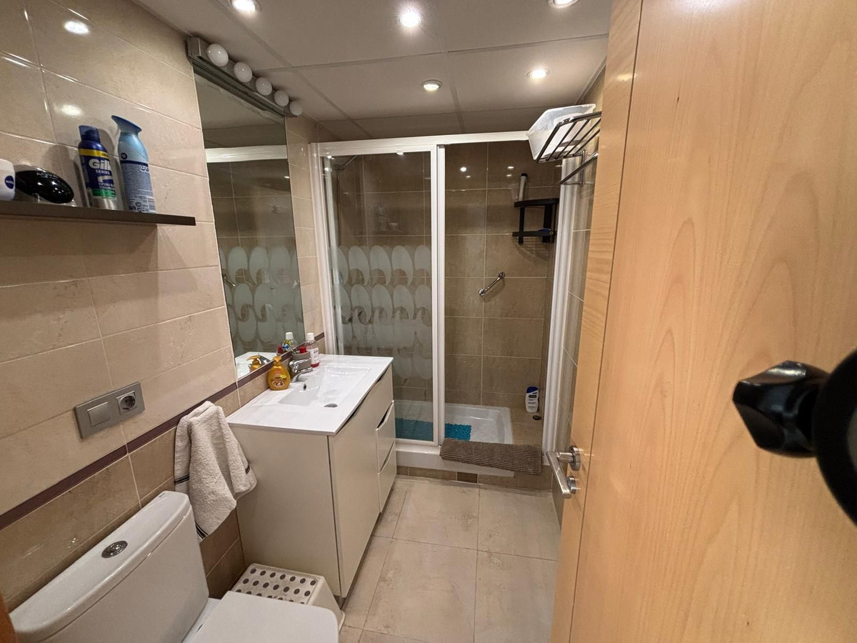 Appartement te koop in Torrox Costa | 2 slaapkamers H5085655