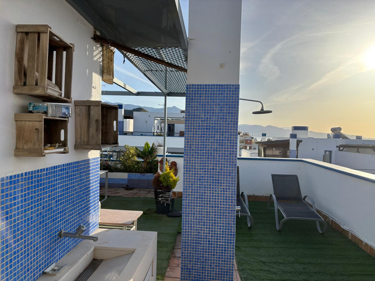 Appartement te koop in Torrox Costa | 2 slaapkamers H5085655