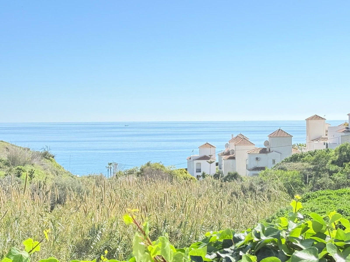 Huis te koop in Torrox Costa | 4 slaapkamers H5117845