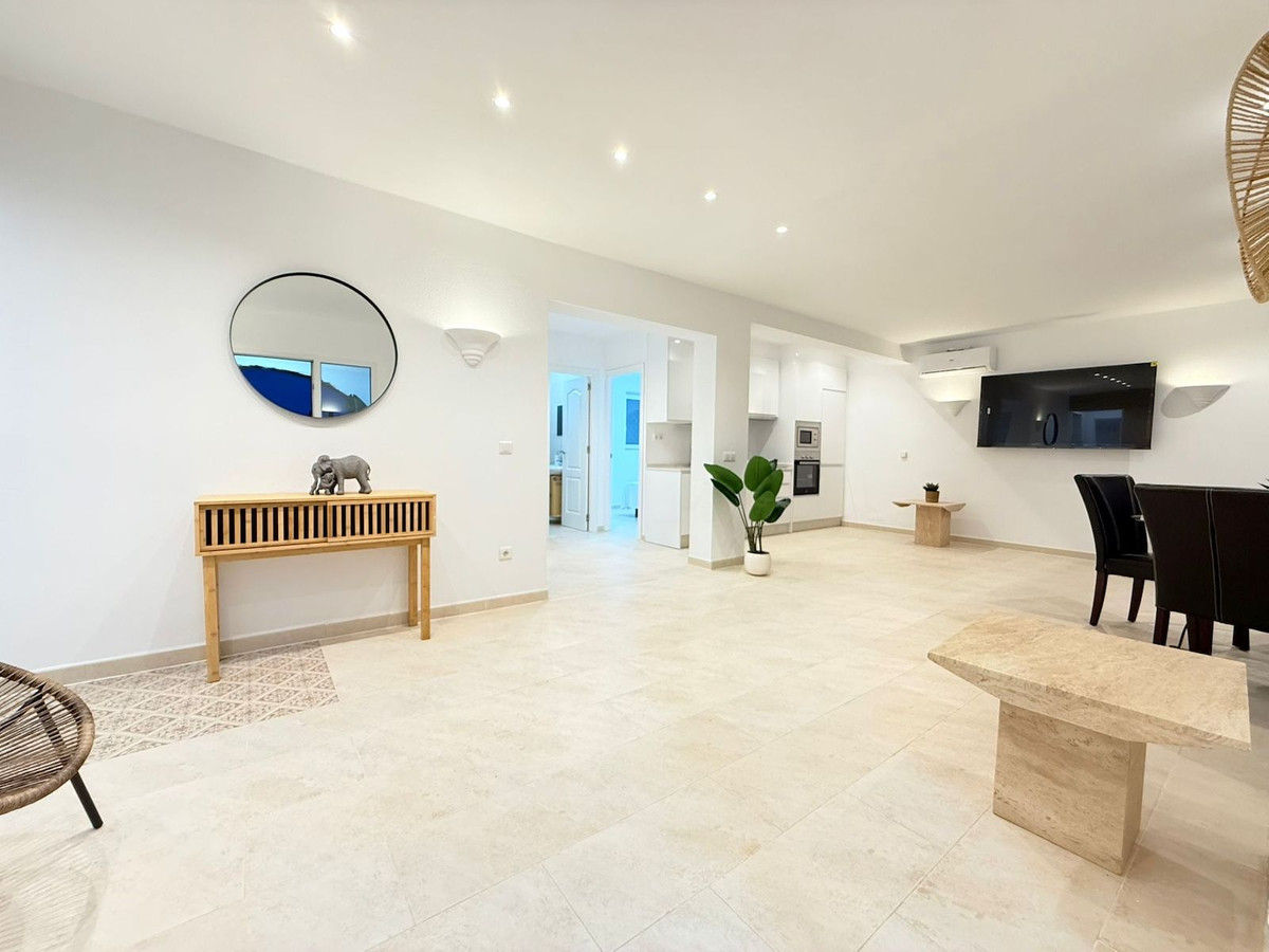Huis te koop in Torrox Costa | 4 slaapkamers H5117845