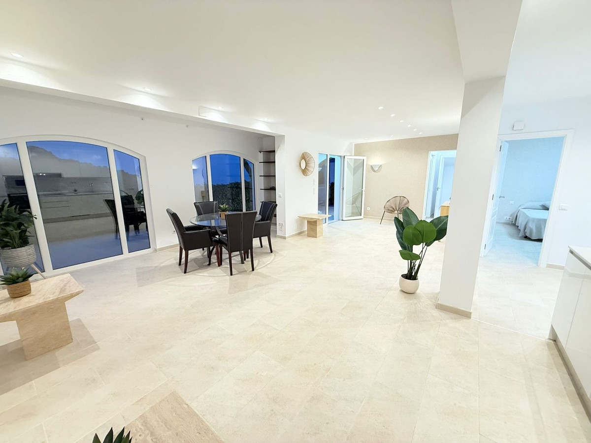 Huis te koop in Torrox Costa | 4 slaapkamers H5117845