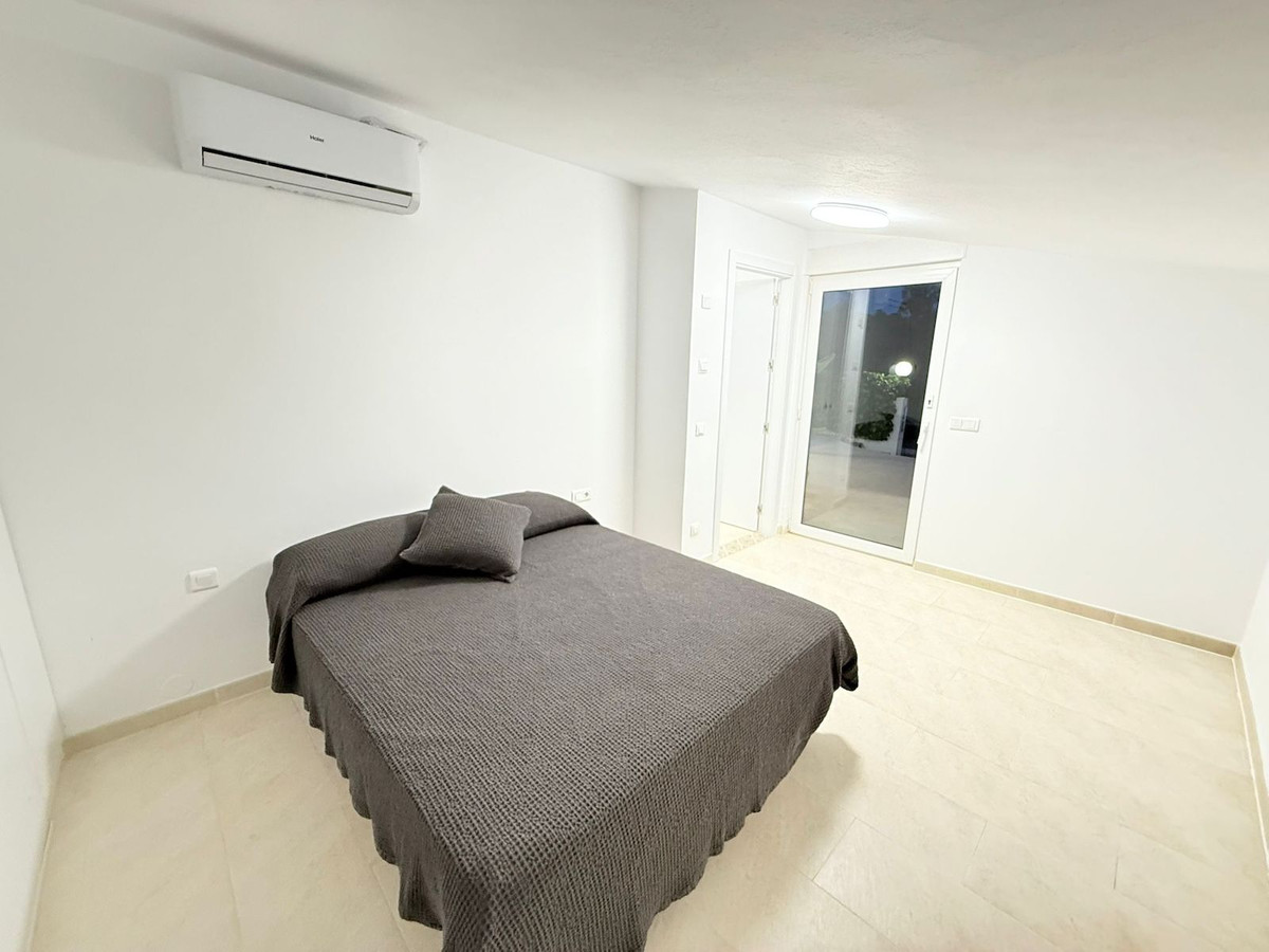 Huis te koop in Torrox Costa | 4 slaapkamers H5117845