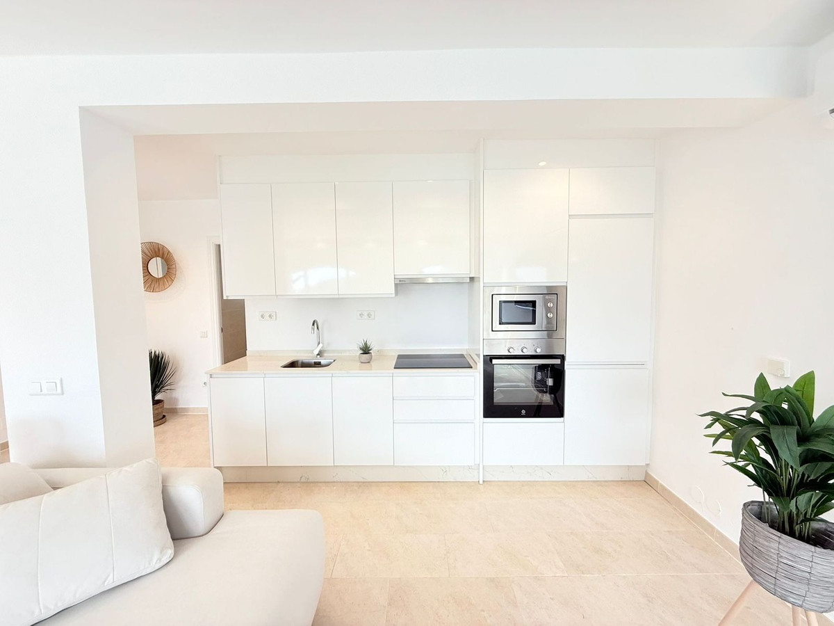 Huis te koop in Torrox Costa | 4 slaapkamers H5117845