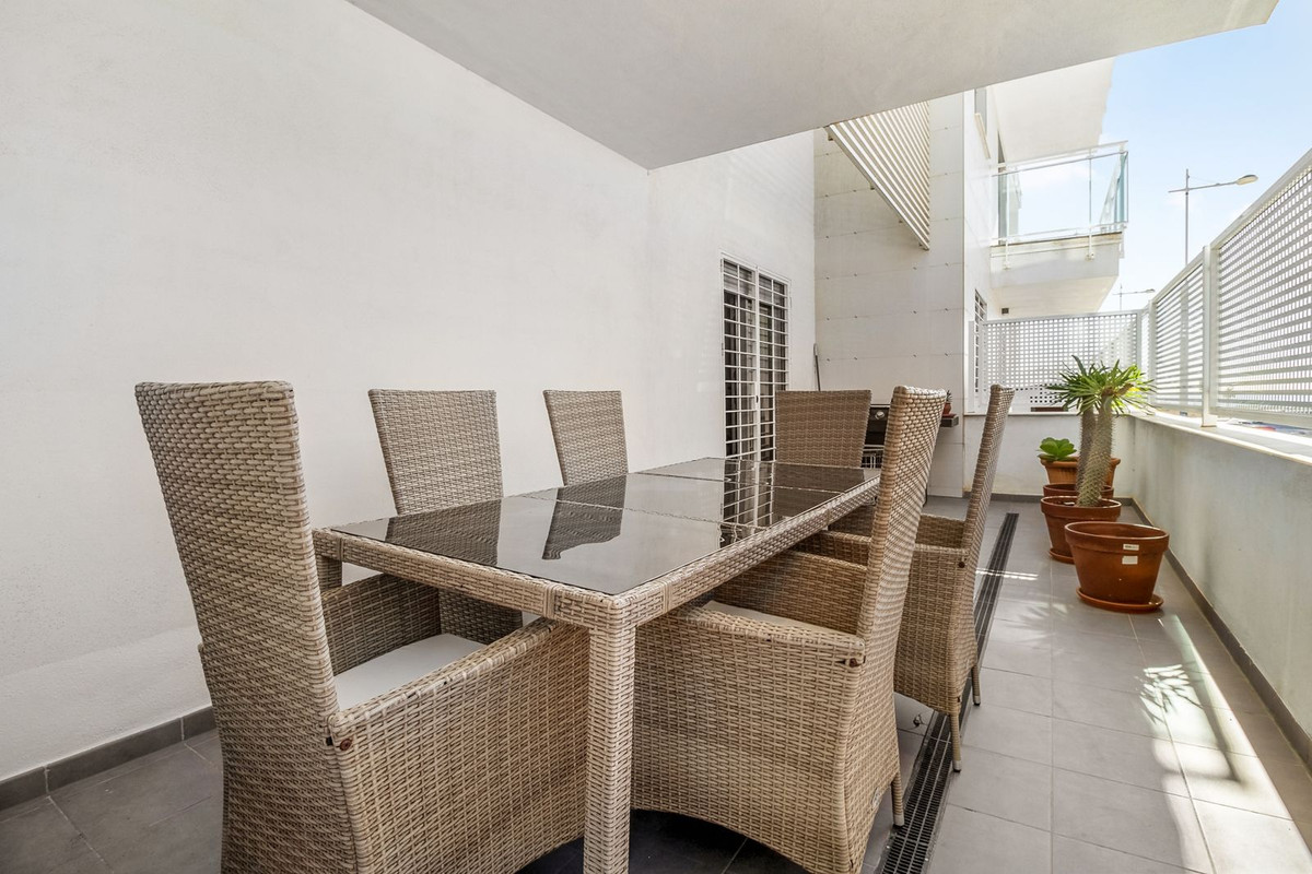 Appartement te koop in Torrox Costa | 3 slaapkamers H5251357