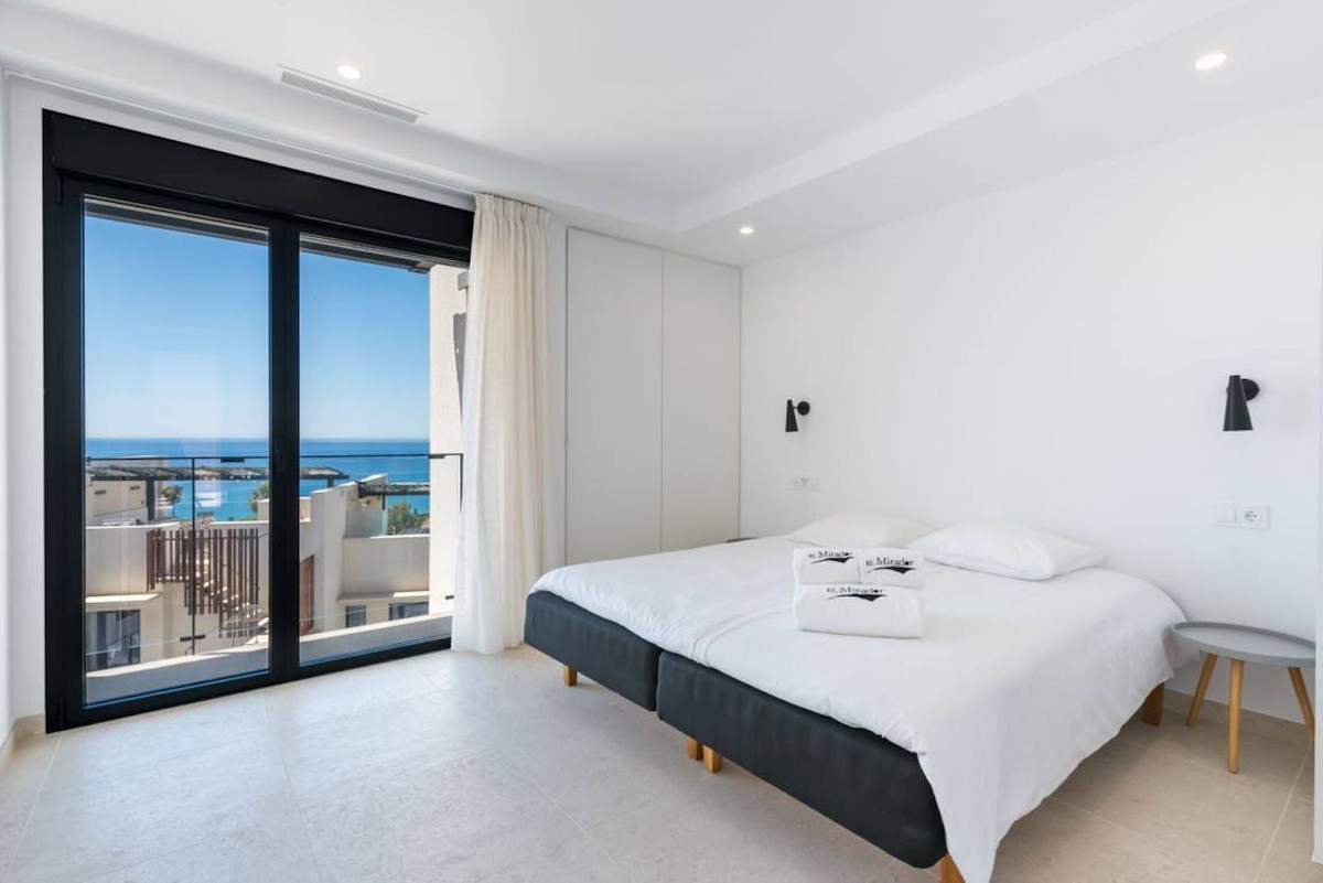 Huis te koop in Torrox Costa | 3 slaapkamers H5309878