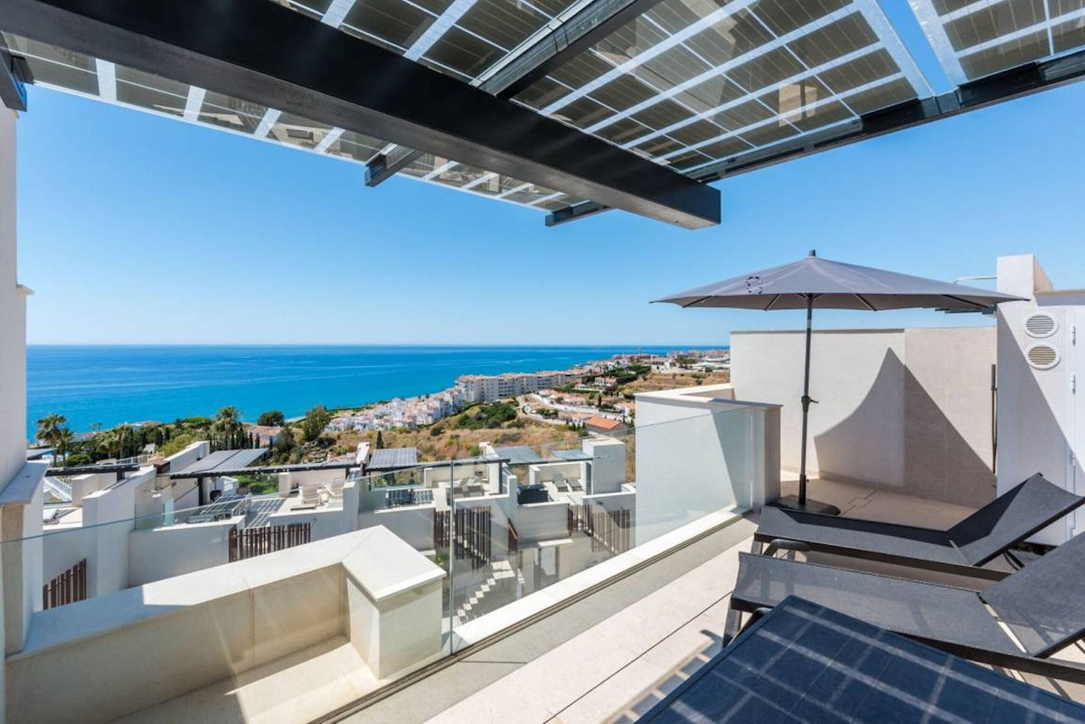 Huis te koop in Torrox Costa | 3 slaapkamers H5309878