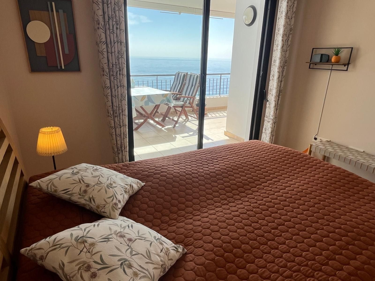 Appartement te koop in Torrox Costa | 2 slaapkamers H5316985