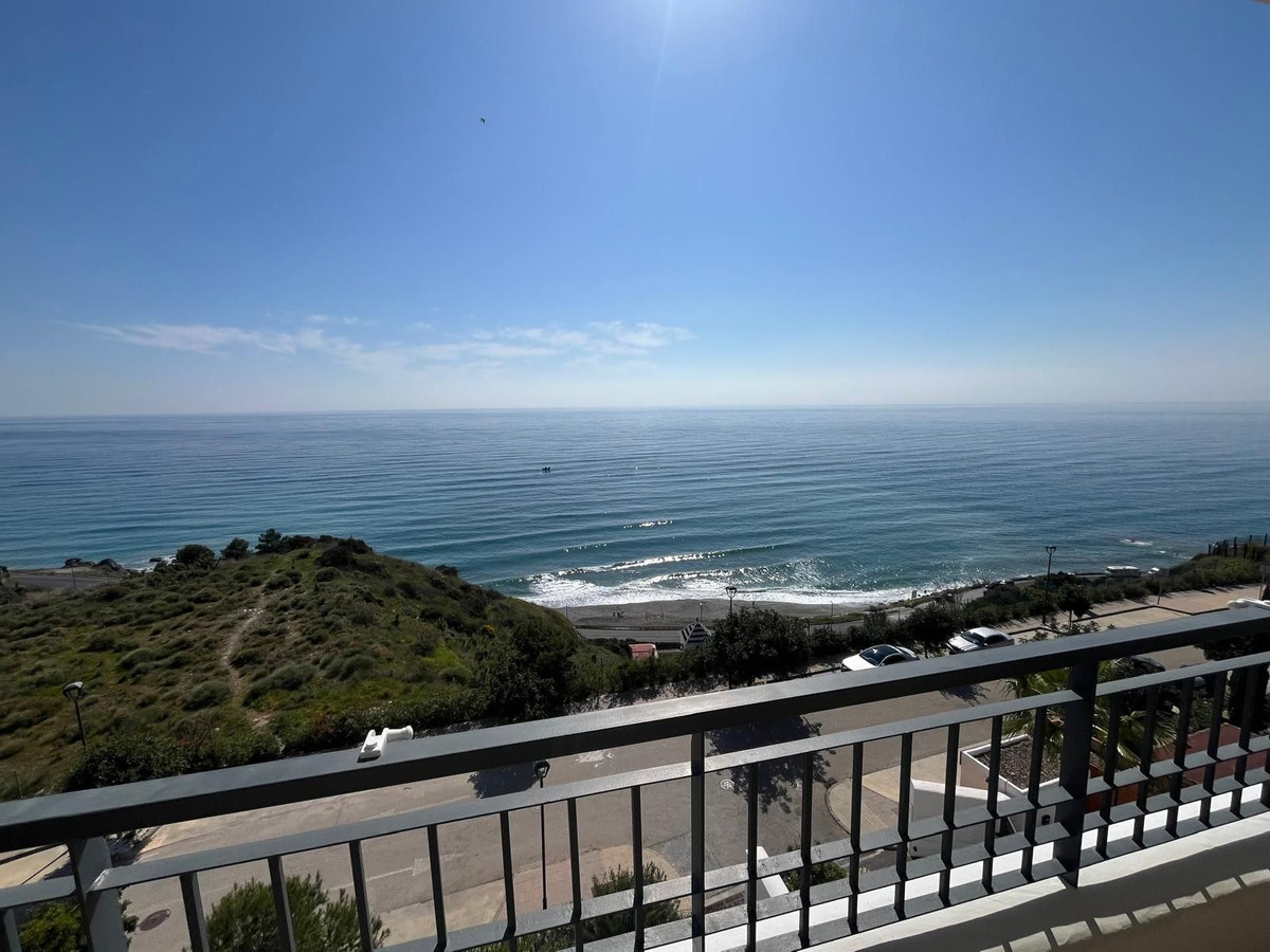 Appartement te koop in Torrox Costa | 2 slaapkamers H5316985