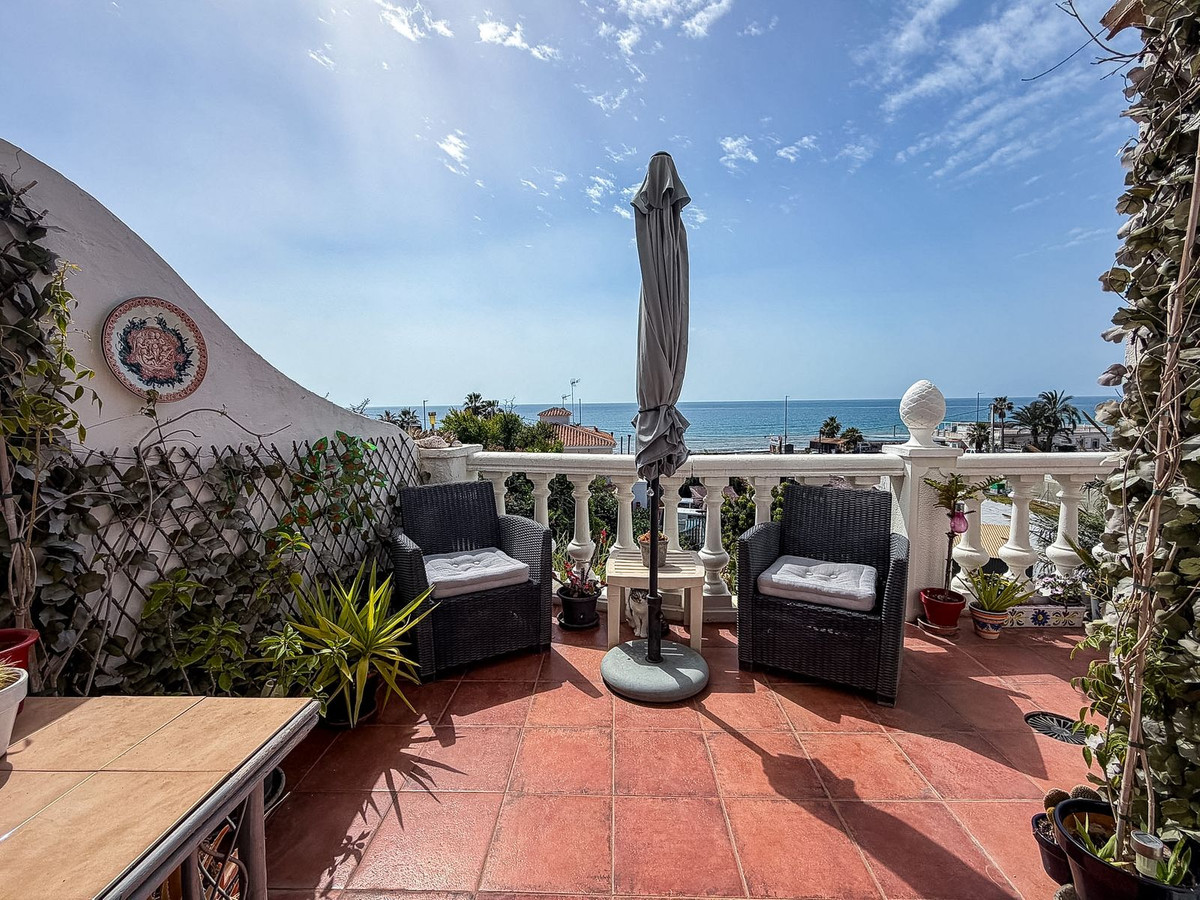 Duplex te koop in Torrox Costa | 2 slaapkamers H5389174