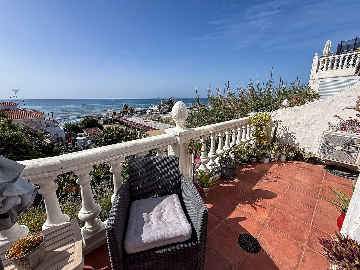 Duplex te koop in Torrox Costa | 2 slaapkamers H5389174