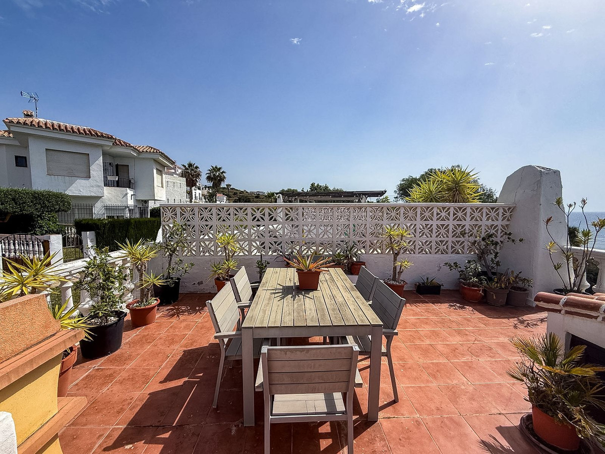 Duplex te koop in Torrox Costa | 2 slaapkamers H5389174