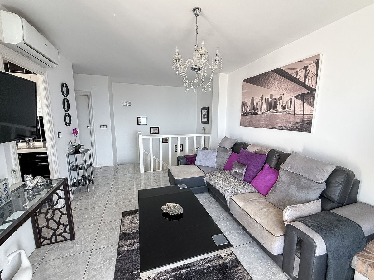Duplex te koop in Torrox Costa | 2 slaapkamers H5389174