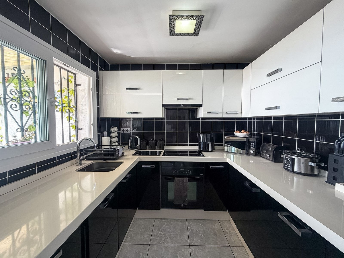 Duplex te koop in Torrox Costa | 2 slaapkamers H5389174