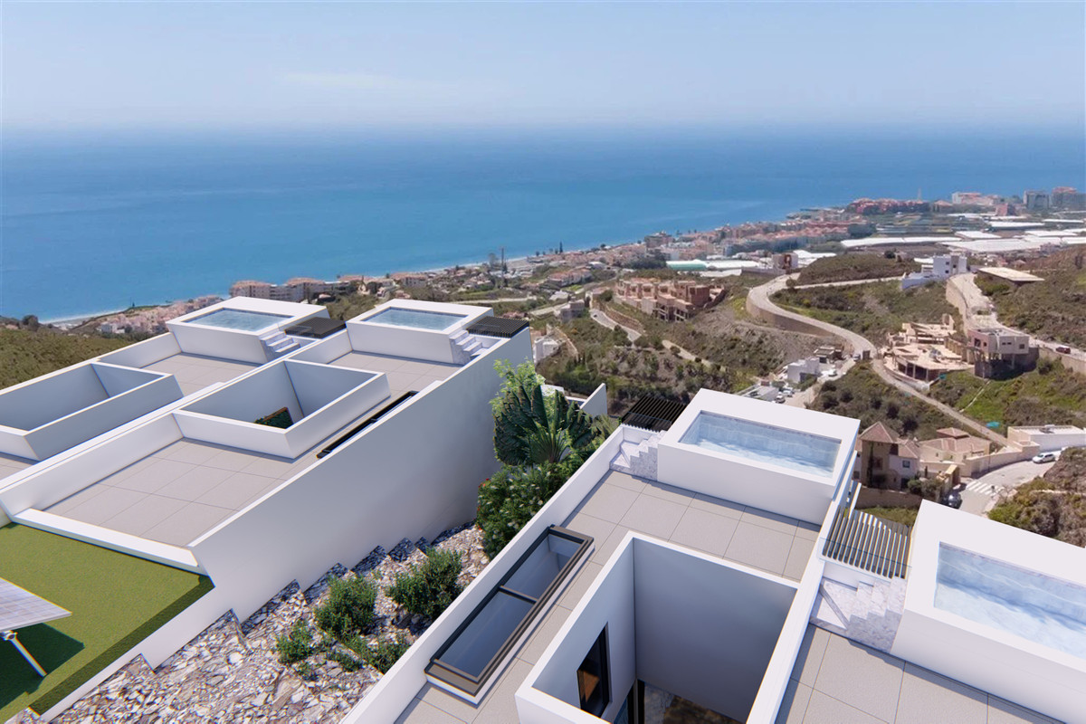 Huis te koop in Torrox Costa | 3 slaapkamers H5397427