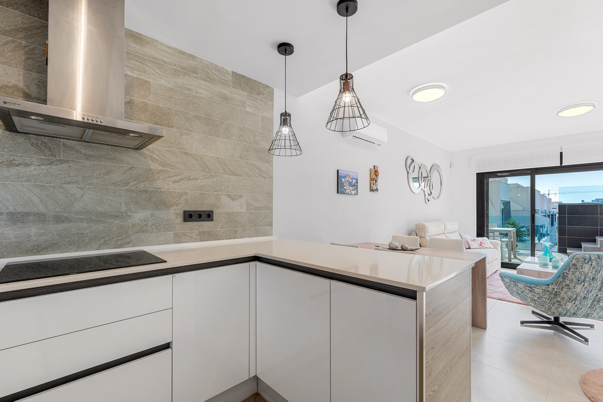 Appartement te koop in Urbanización El Raso | 2 slaapkamers H4981681