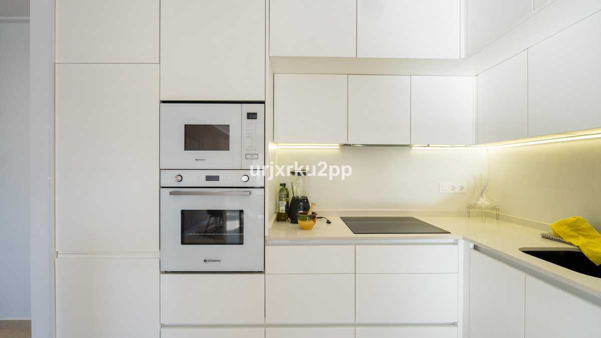 Appartement te koop in Urbanización El Raso | 3 slaapkamers H5284159