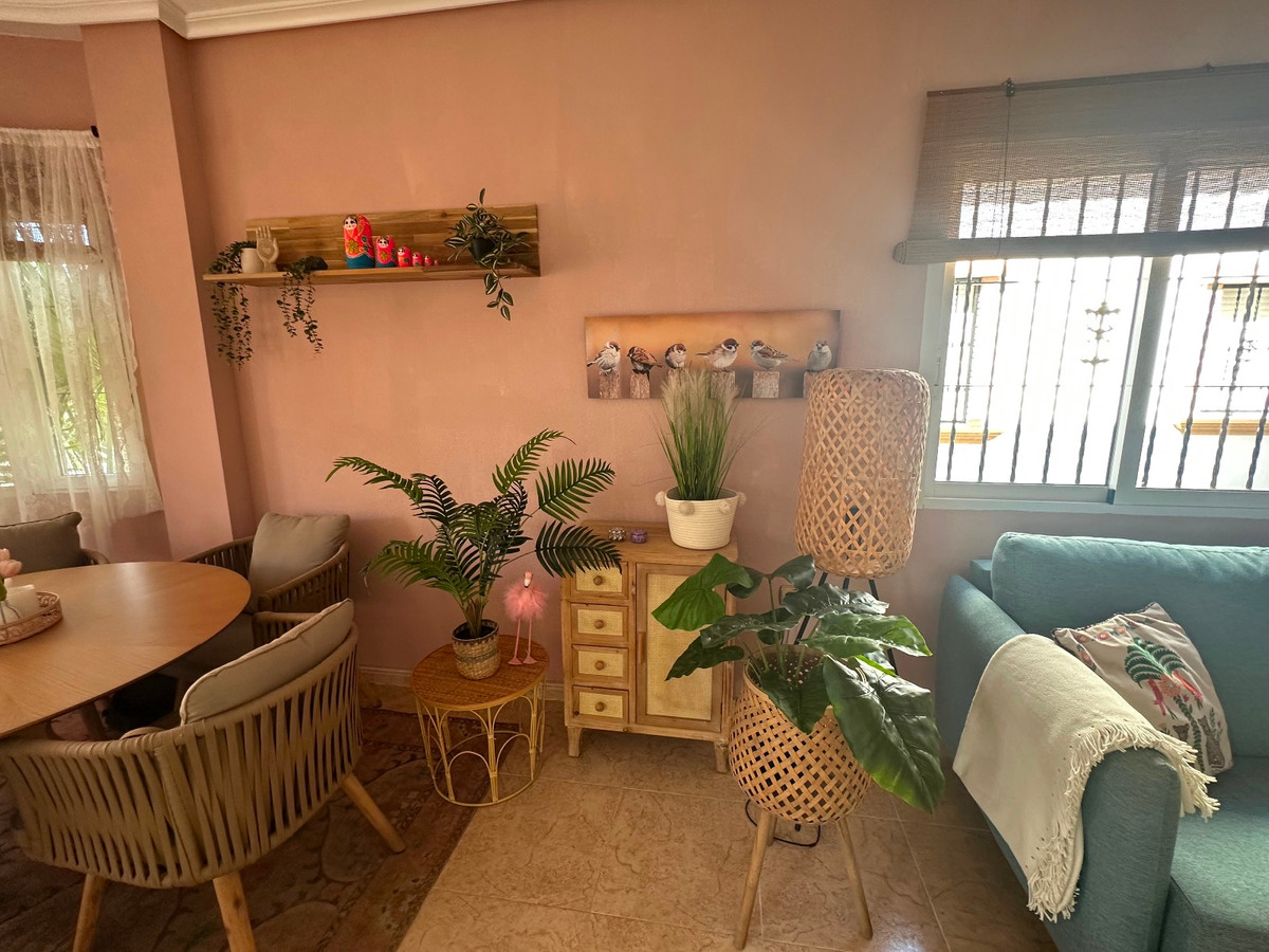 Huis te koop in Urbanización El Raso | 3 slaapkamers H5327860