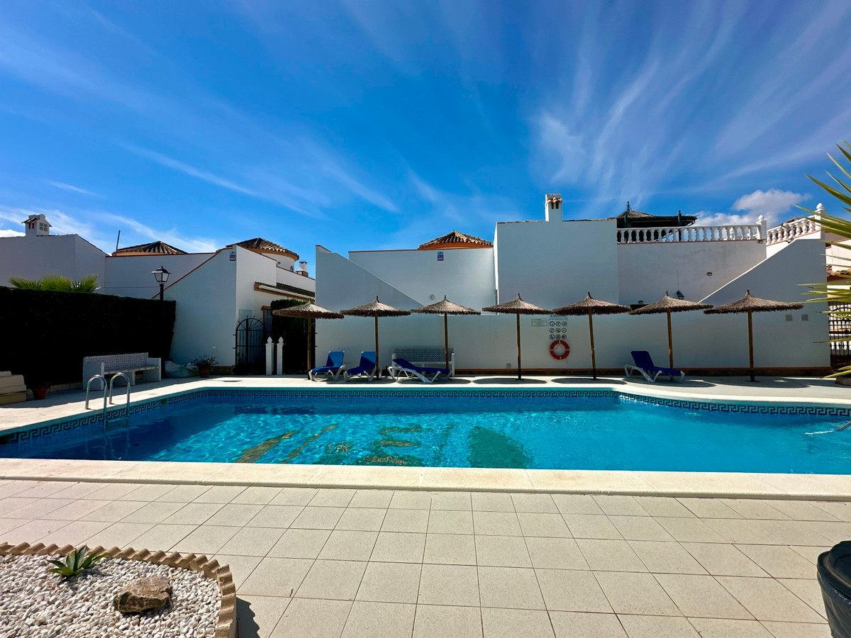 Huis te koop in Urbanización El Raso | 3 slaapkamers H5327860