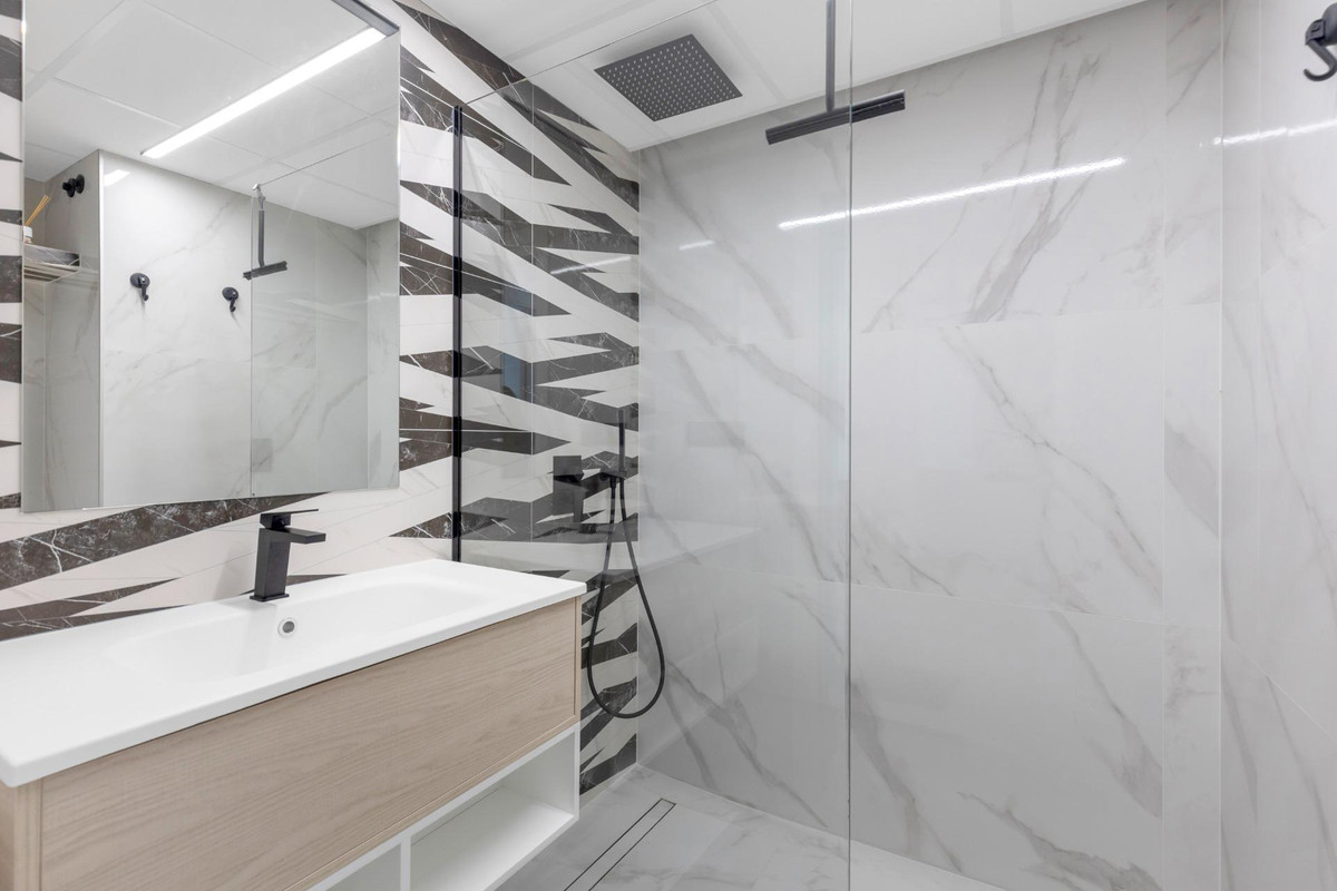 Appartement te koop in Urbanización El Raso | 2 slaapkamers H5342863