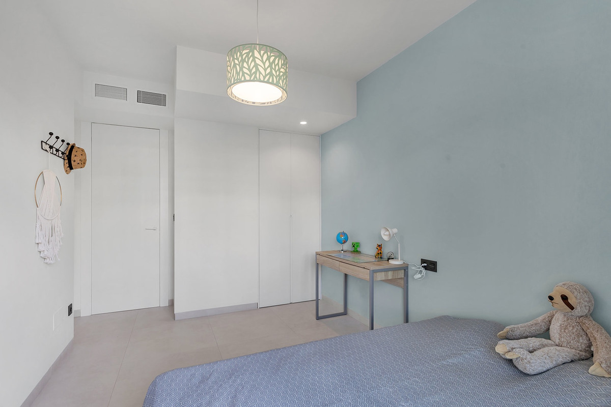 Appartement te koop in Urbanización El Raso | 2 slaapkamers H5492719