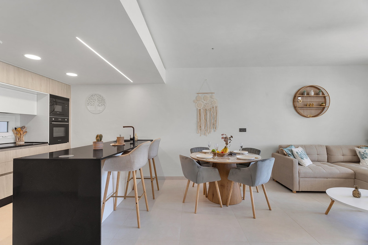 Appartement te koop in Urbanización El Raso | 2 slaapkamers H5492719