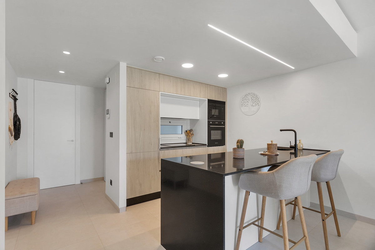 Appartement te koop in Urbanización El Raso | 2 slaapkamers H5492719