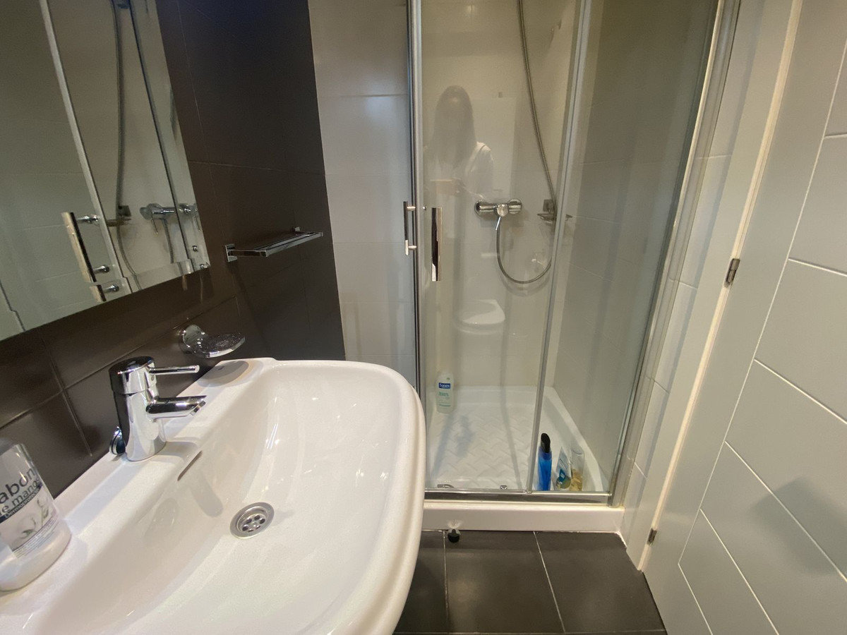 Tussenverdieping Appartement in Valle Romano-11