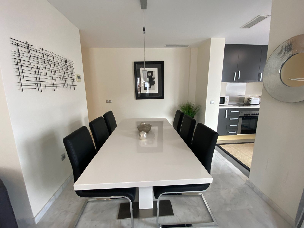 Tussenverdieping Appartement in Valle Romano-13