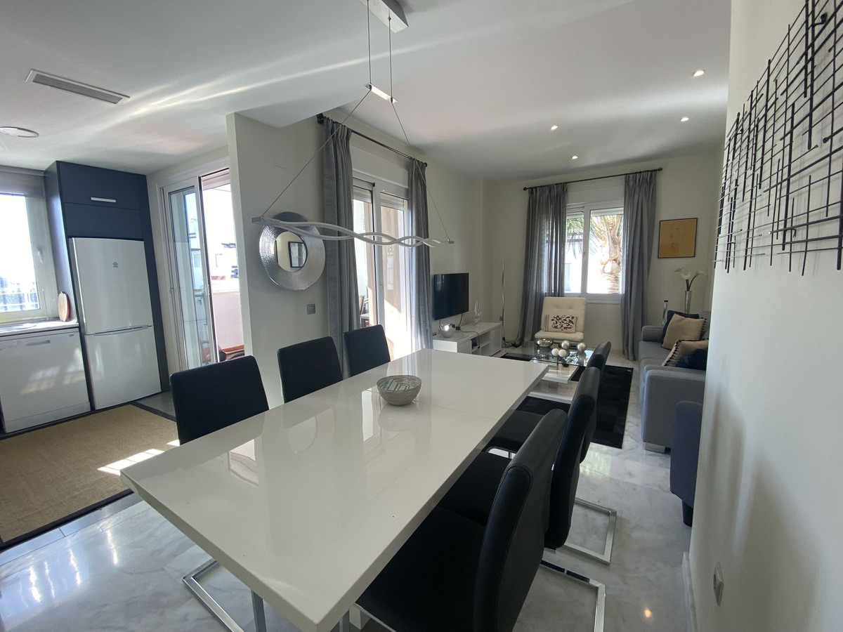 Tussenverdieping Appartement in Valle Romano-15