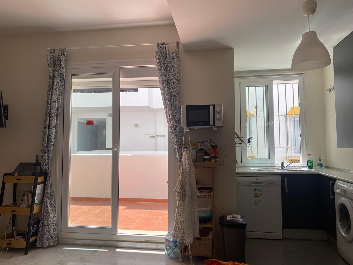 Begane grond appartement in Valle Romano-7