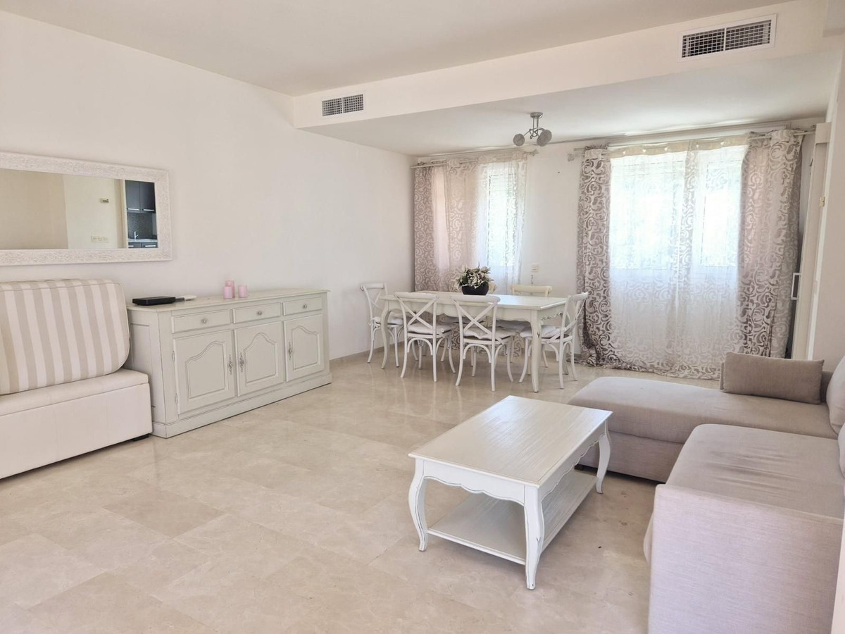 Penthouse Duplex in Valle Romano-3