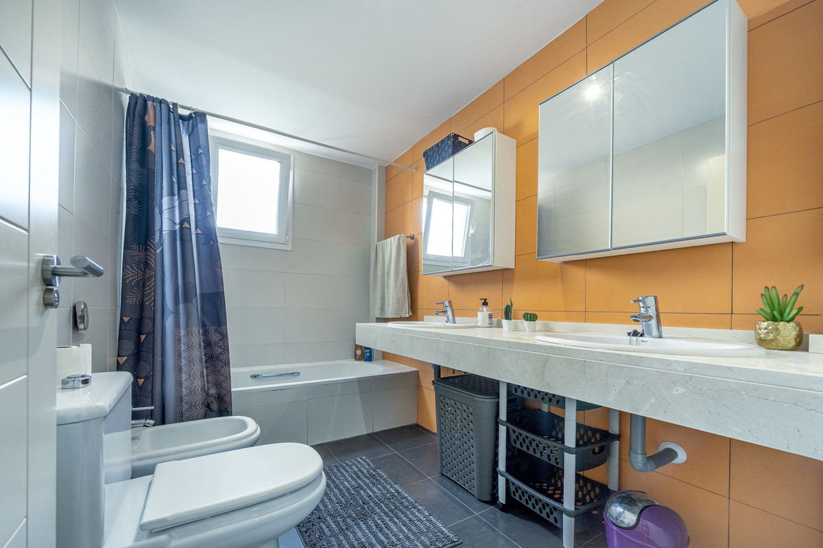 Appartement te koop in Valle Romano | 2 slaapkamers H5074213