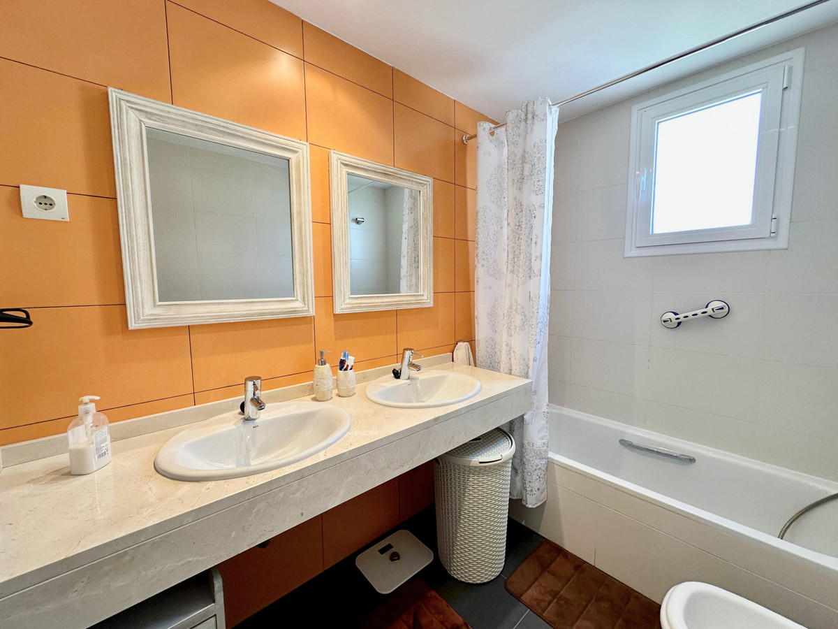 Appartement te koop in Valle Romano | 2 slaapkamers H5131168