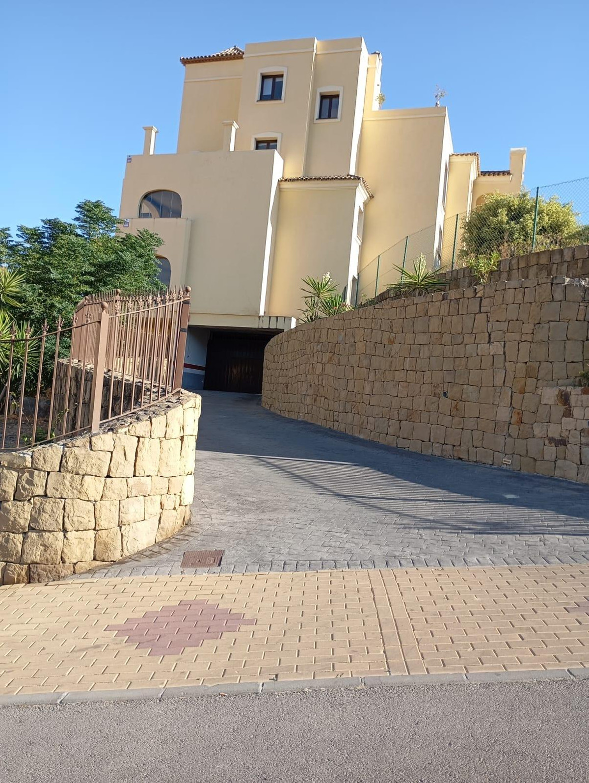 Property main view 2