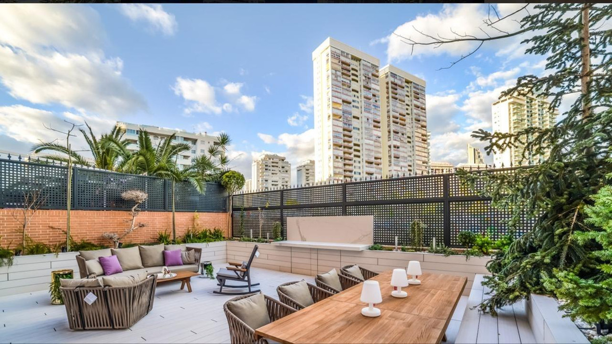 Appartement te koop in Villajoyosa | 2 slaapkamers H5324143