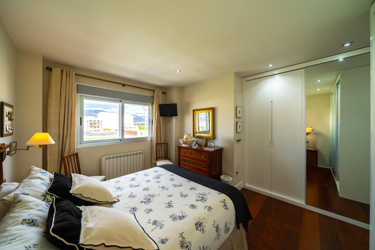 Appartement te koop in Villajoyosa | 4 slaapkamers H5335972