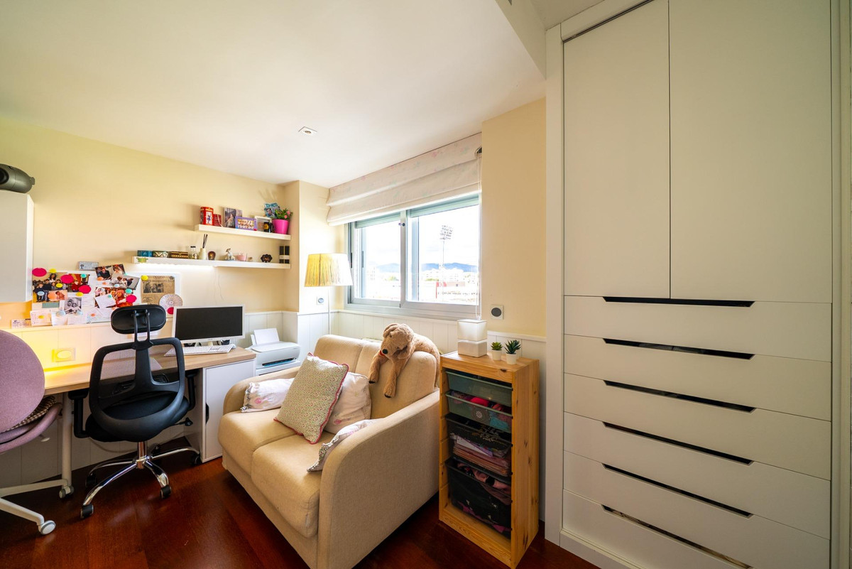 Appartement te koop in Villajoyosa | 4 slaapkamers H5335972