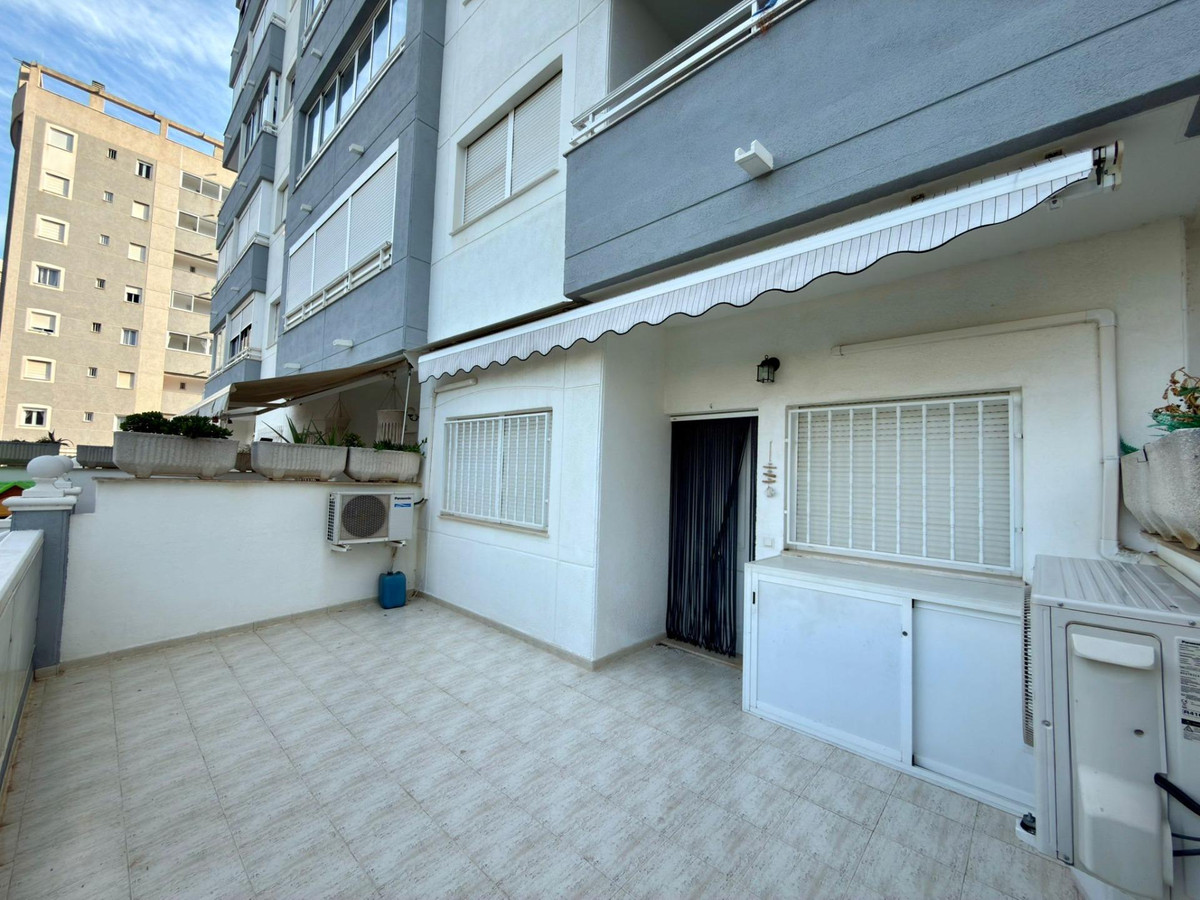 Appartement te koop in Villajoyosa | 2 slaapkamers H5368579