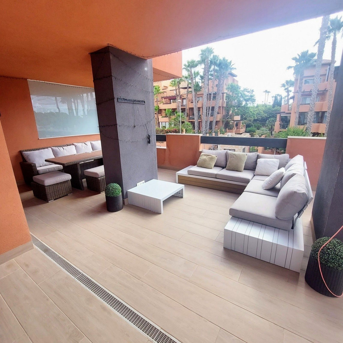 Appartement te koop in Villamartin | 2 slaapkamers H4955515