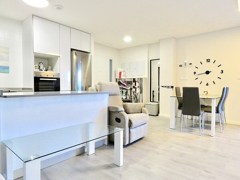 Appartement te koop in Villamartin | 2 slaapkamers H5022952