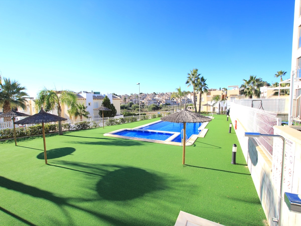 Appartement te koop in Villamartin | 2 slaapkamers H5250421