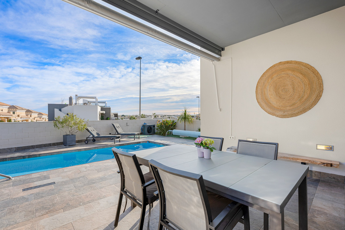 Property main view 33