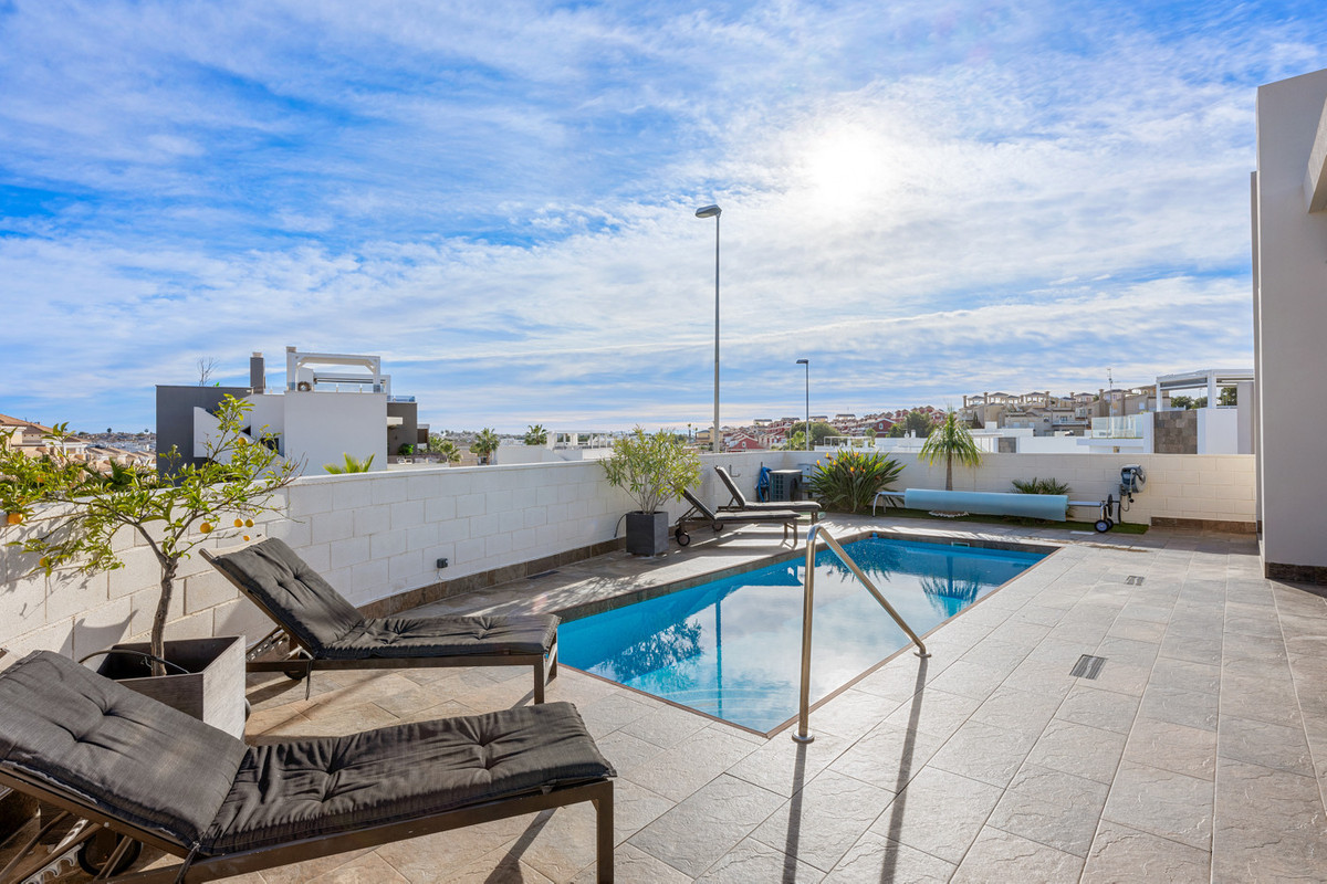 Property main view 36