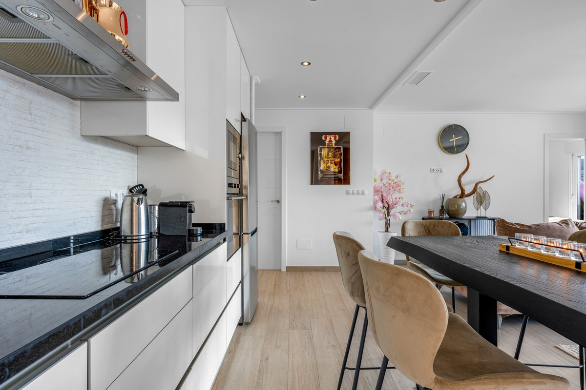 Appartement te koop in Villamartin | 3 slaapkamers H5303413