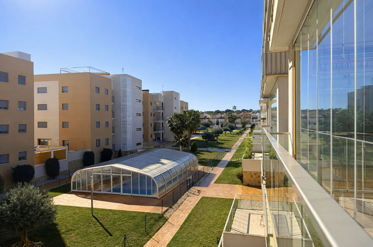 Appartement te koop in Villamartin | 2 slaapkamers H5335696