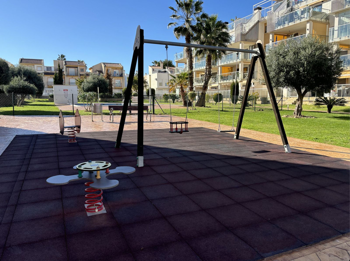 Appartement te koop in Villamartin | 2 slaapkamers H5335696