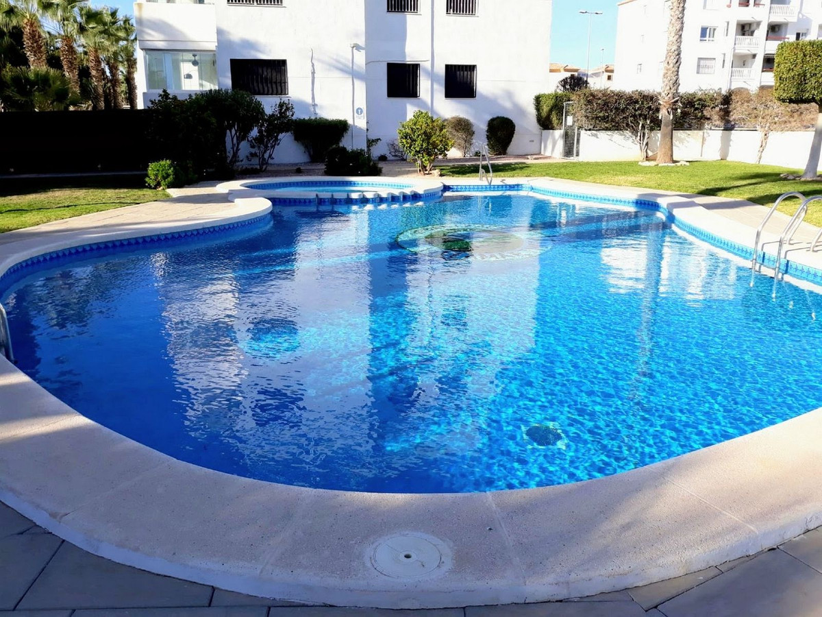 Appartement te koop in Villamartin | 3 slaapkamers H5351590